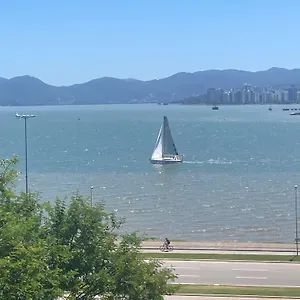 https://hotel-de-carvalho.santa-catarina-brasil.com